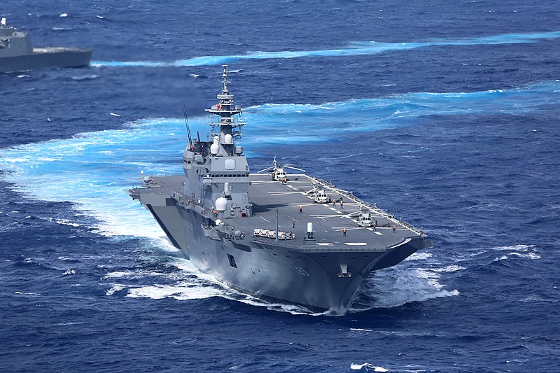 日本海上自卫队“出云”号直升机航母