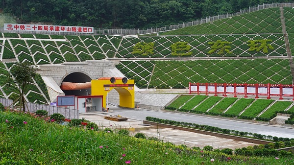 重庆重庆铁路枢纽东环线站前九标高质量打造综合示范段图