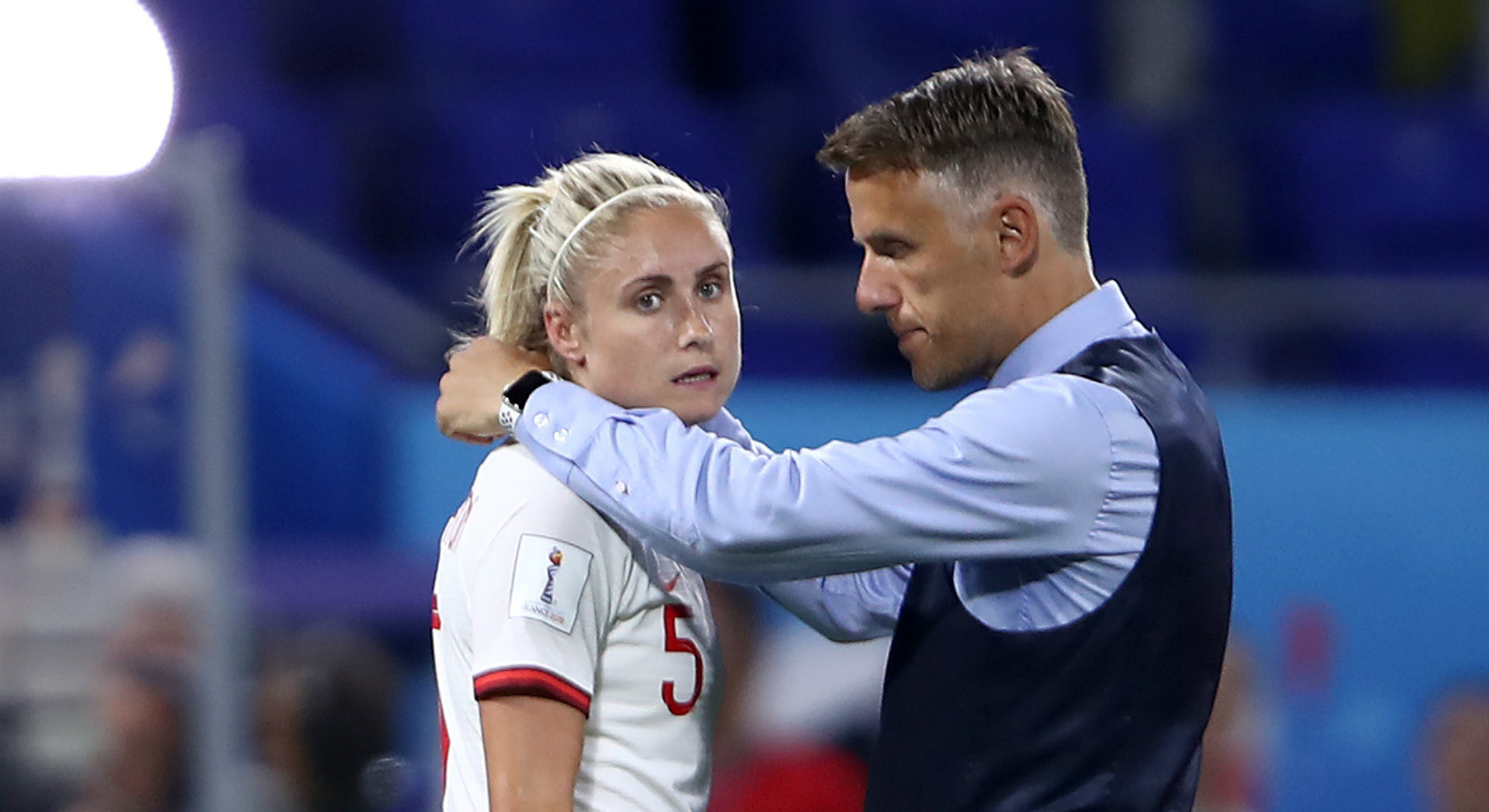 菲尔内维尔英格兰会赶上美国的