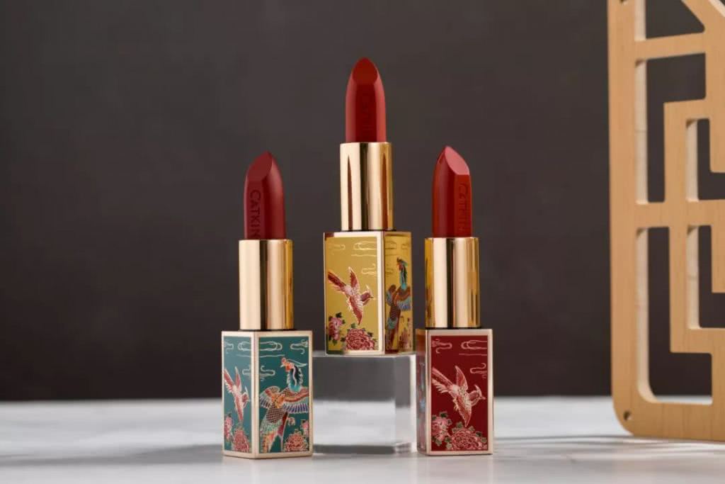 马应龙卖口红网友色号叫痔疮红