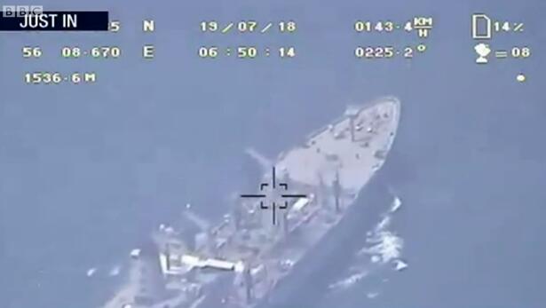 伊朗放出无人机视频反驳：未被美军舰击落