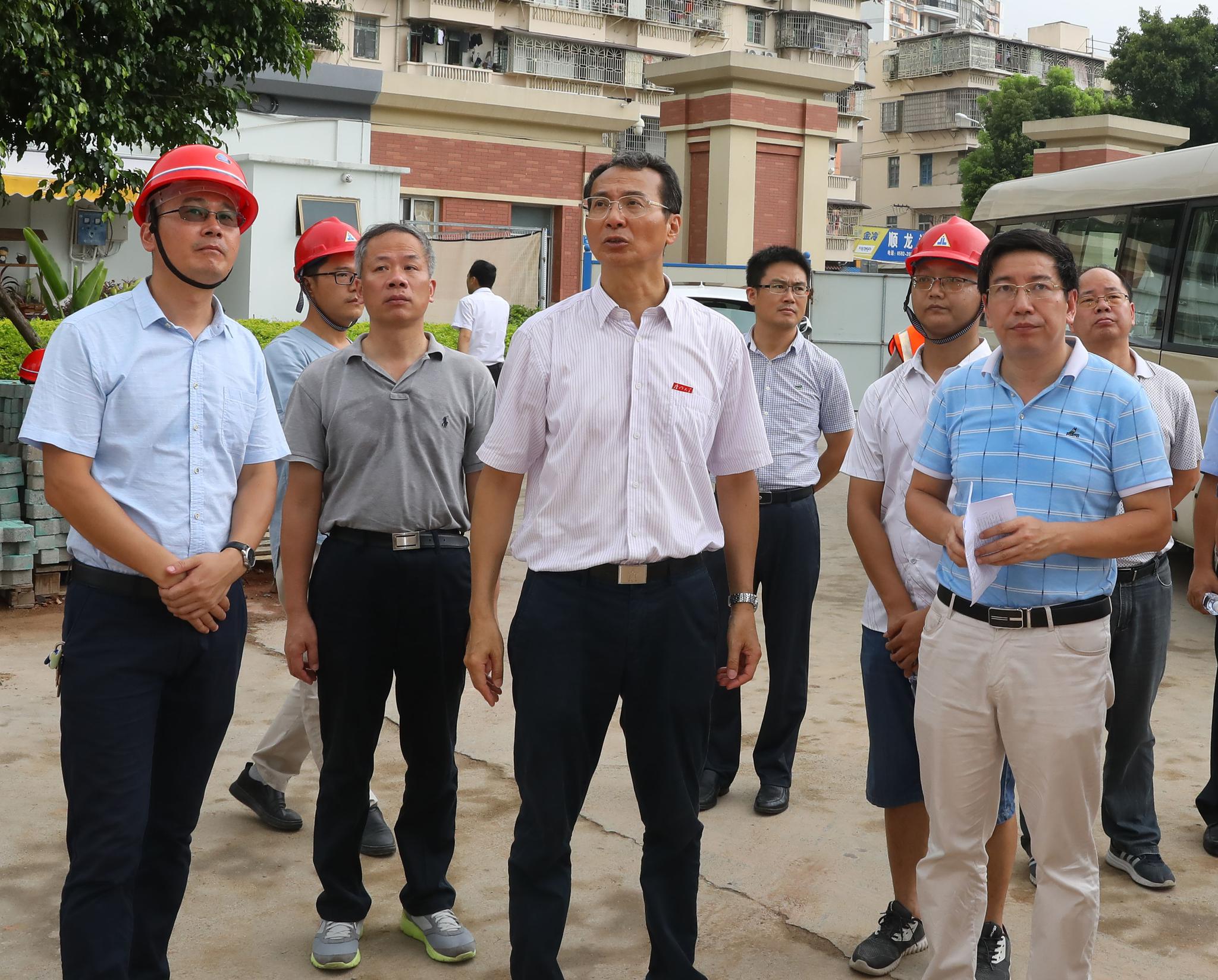 校党委副书记,副校长李建发,校党委副书记赖虹凯,副校长邱伟杰,校党委