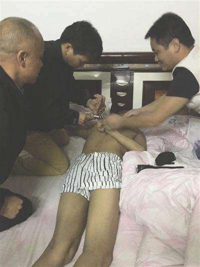 值守时喝酒睡觉罪犯越狱 民警获刑9个月申诉被驳