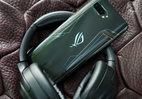 华硕rogphone2图赏除了炫酷还有什么