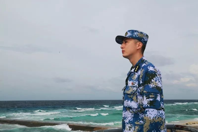 海军上尉报名去南沙上过战场的爷爷和父亲这样说