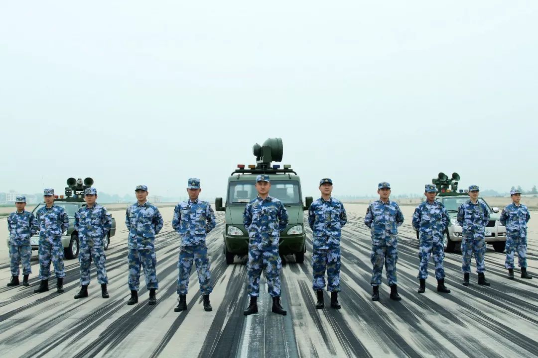 海军航空兵版神秘车展邀你来看