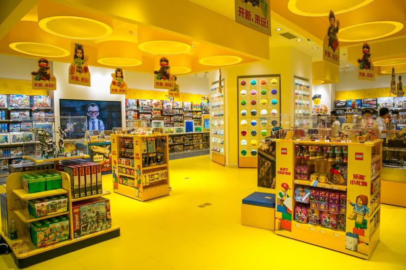 第一届进博会结束后乐高在中国的品牌零售店翻了一番