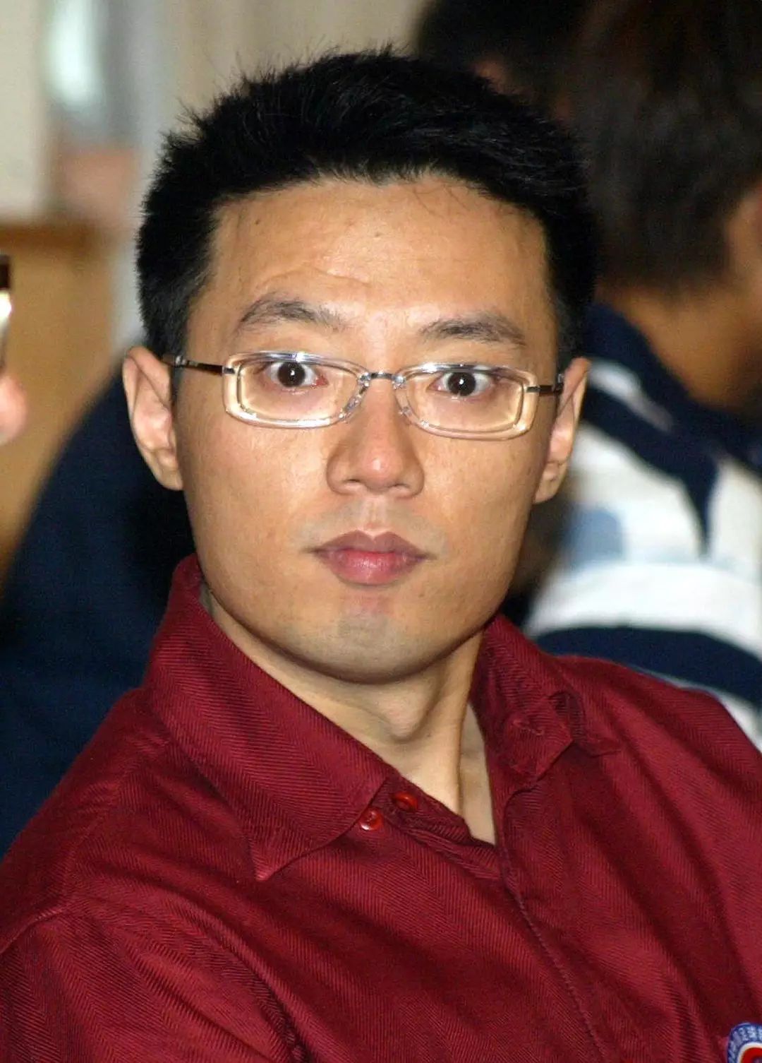 他曾劳改18年,54岁再创业成重庆首富,今负债200亿儿子狂买豪车
