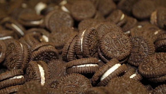 亿滋要降低儿童零食热量,迷你奥利奥和吉百利