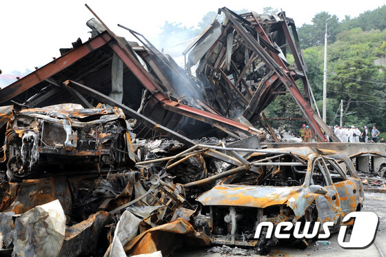 厂区内严重受损(news 1)