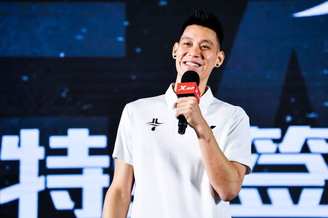 特步签约林书豪进军篮球领域,差异化营销秘诀助其笑傲"红海"