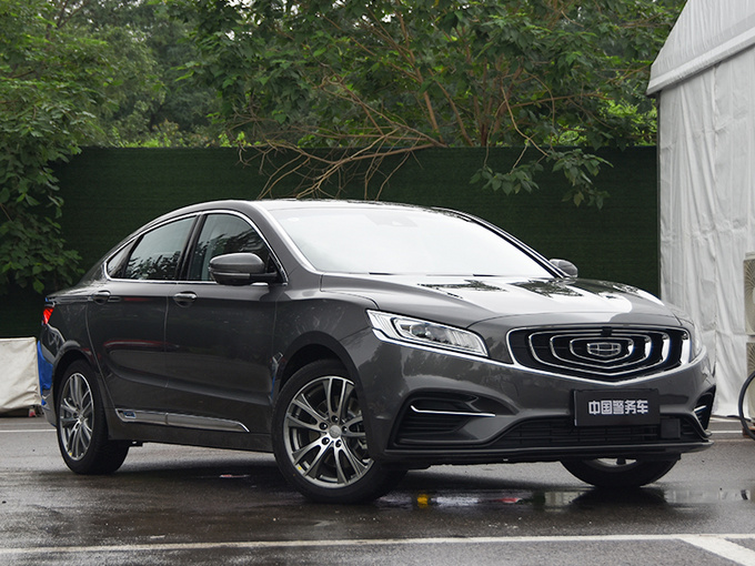 吉利新款博瑞GE配置曝光 新增1.8T预售13.68万起