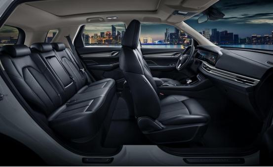 全新CS55内饰曝光 搭载双联屏