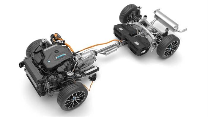 轿车先行 宝马330e旅行版2020年发布