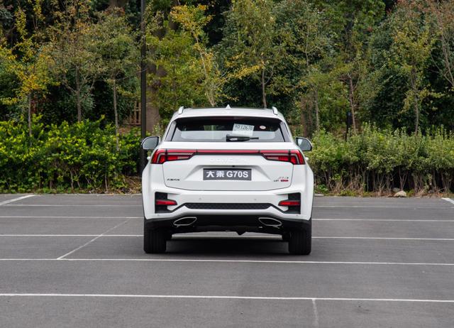 高性价比的SUV 入门配2.0T+8AT