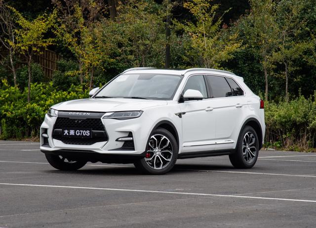 高性价比的SUV 入门配2.0T+8AT