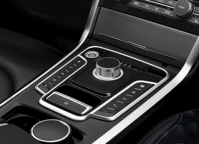 高性价比的SUV 入门配2.0T+8AT