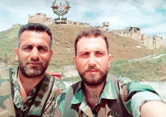 南部老虎部队官兵，在打下高地以后合影 图源：社交媒体