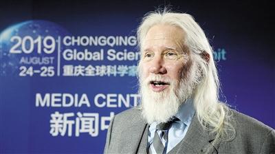 惠特菲尔德·迪菲 上游新闻记者 邹飞 摄