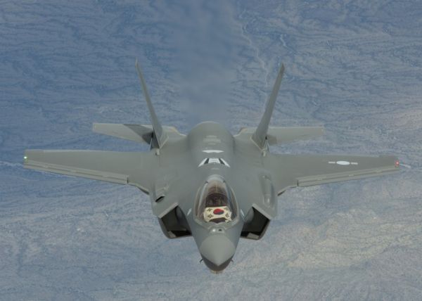 韩国空军F-35A隐身战机试飞资料图。(韩国国防部)