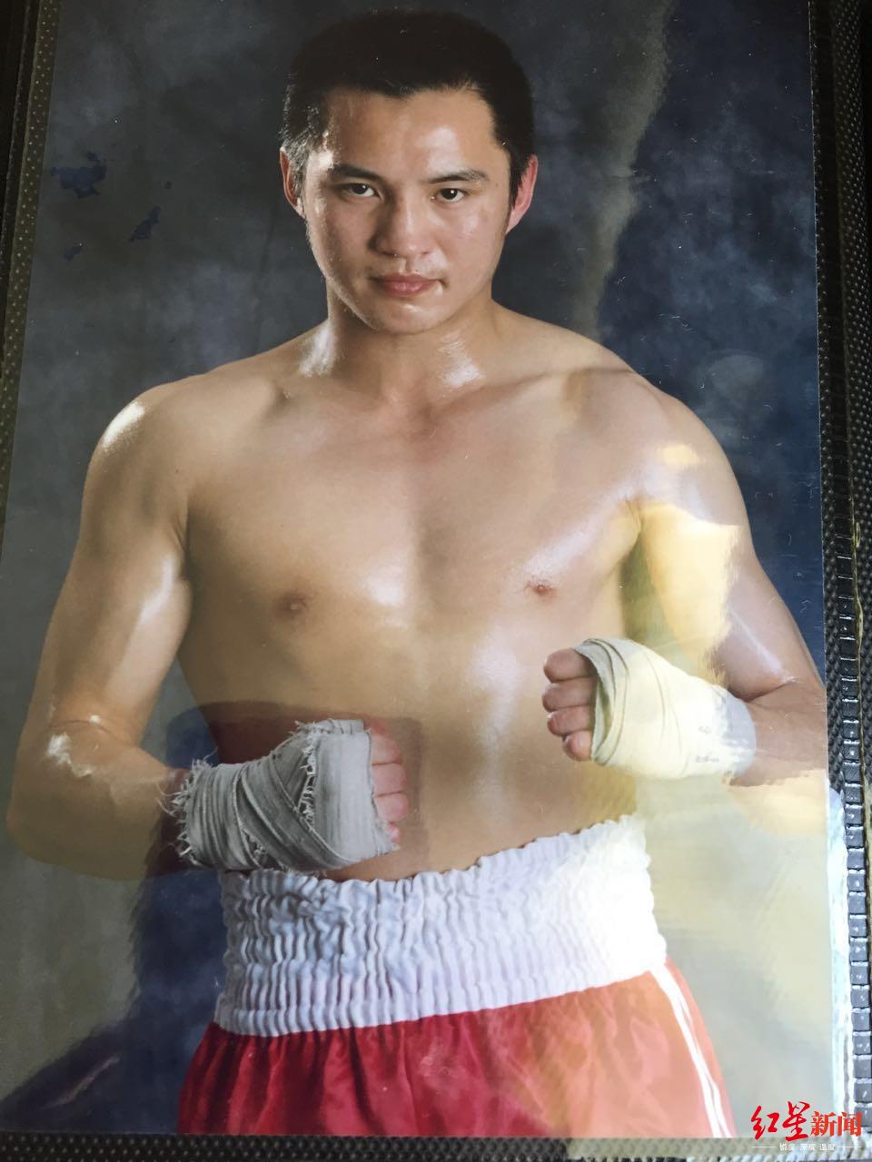 职业拳坛再现悲剧，“当事人”揭拳台猝死之“谜”_手机新浪网