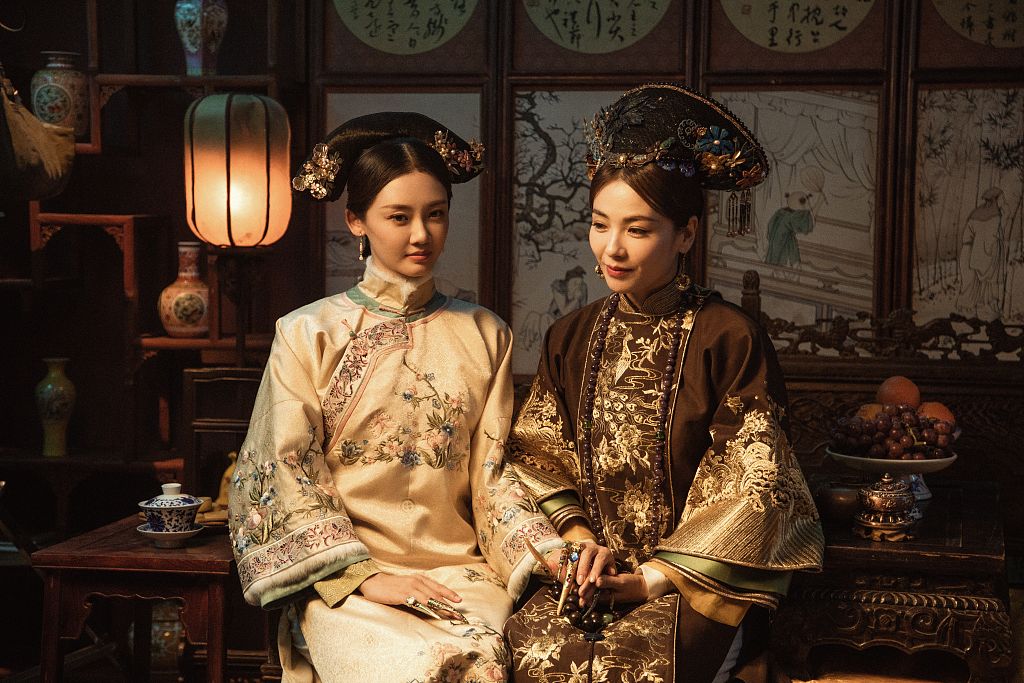 刘涛扮演孝庄皇后挑战清宫造型古典高雅颇具皇家风范