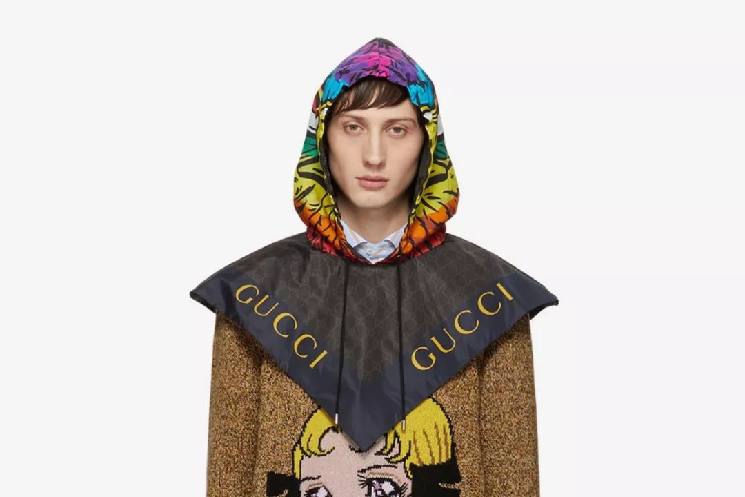 俄罗斯老奶奶的头巾成为潮流rapper的新标配?到底发生了什么事情?