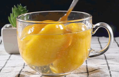 匆匆那年过去,似乎再也没有遇见过那种味道,甚至更年轻一些的朋友,都