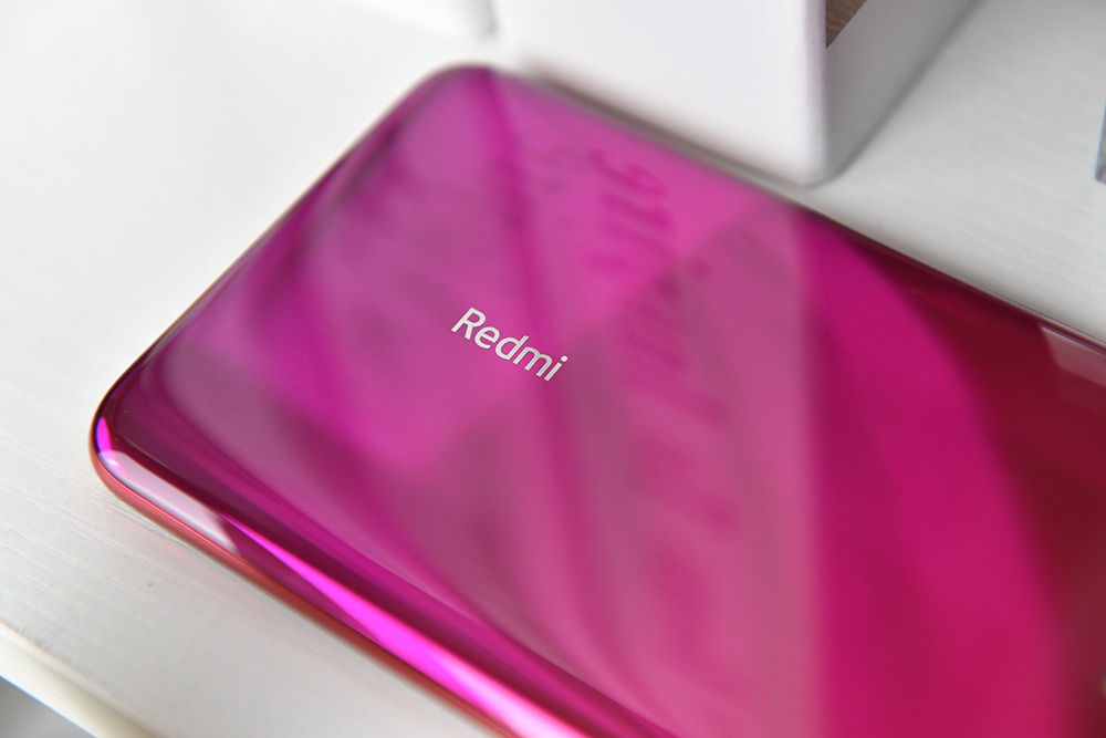 为年轻人打造的独特设计redmik30花影惊鸿开箱