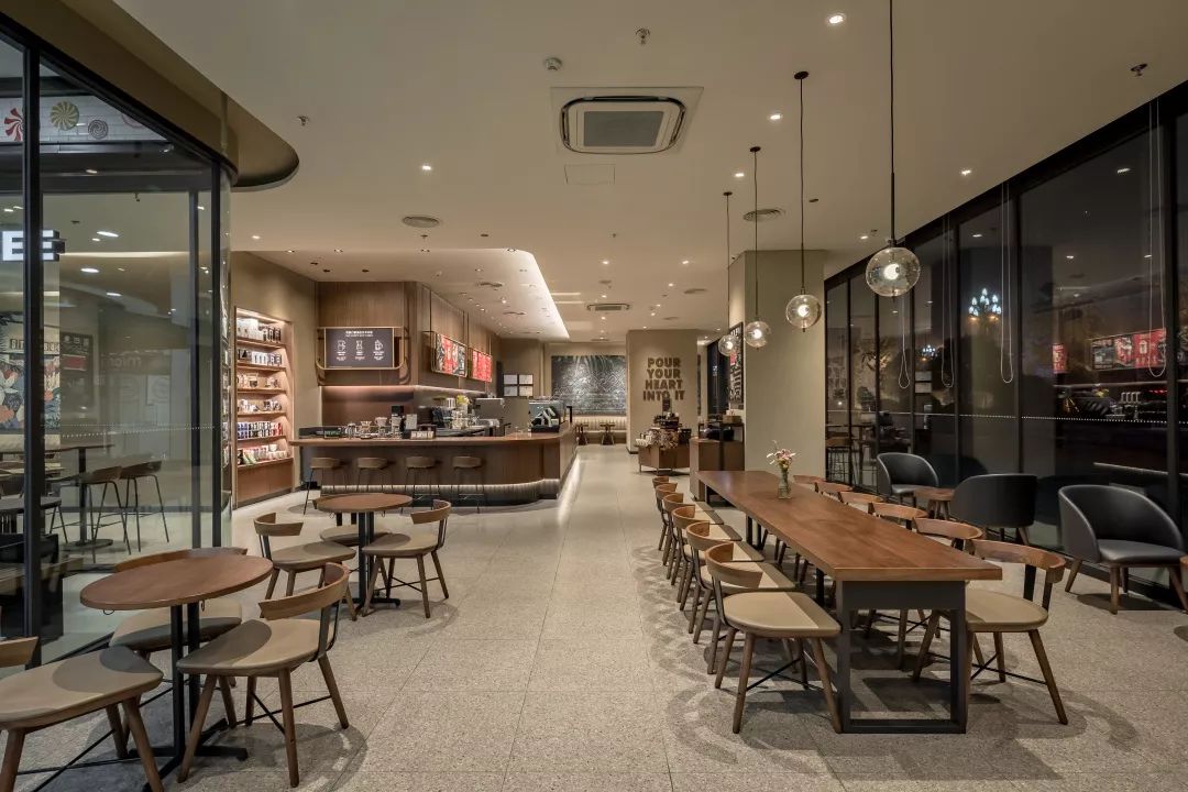 内江首家星巴克终终终于开业啦内江人又多了一个打卡点