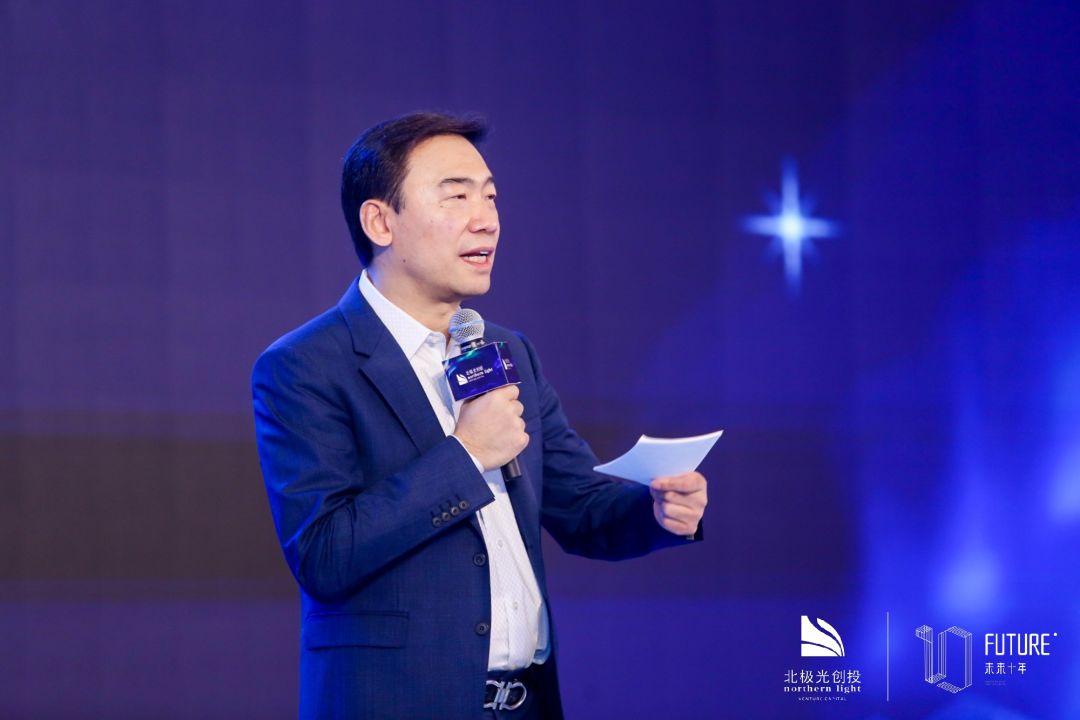 创投行业现在出现的最大变化是在两极分化.