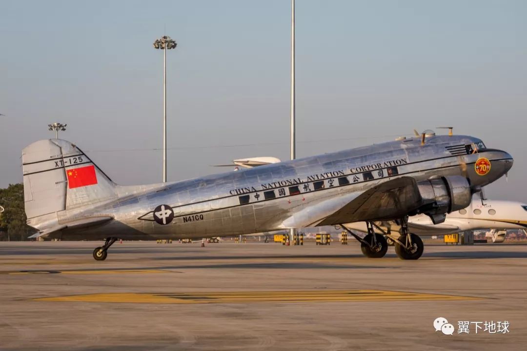 脱漆,抛光……74岁机龄的dc-3后续命运何去何从?