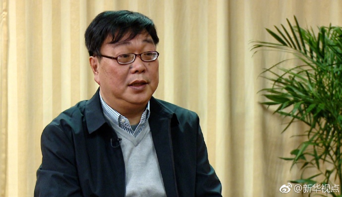  2月9日，桂敏海在宁波接受记者采访。