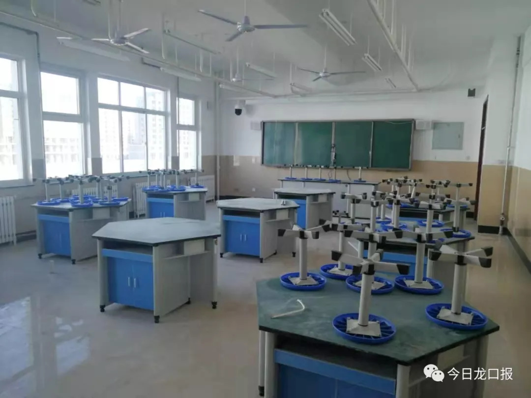 学校配套设备