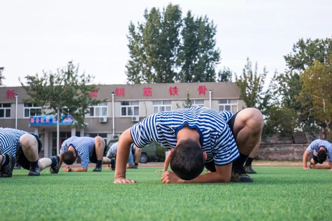 a-z,海军新兵的26种style