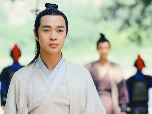 董春辉持续性反严肃四年十一师兄一朝入华亭