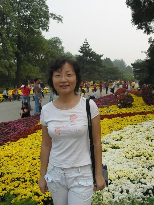 不太一样的科学家宋睿华与小冰一起做有趣的研究