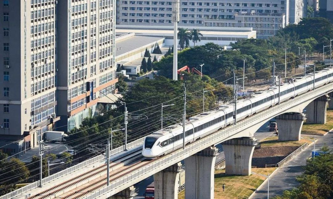 定了穗深城际即将通车广州东到深圳机场仅需1小时11分钟