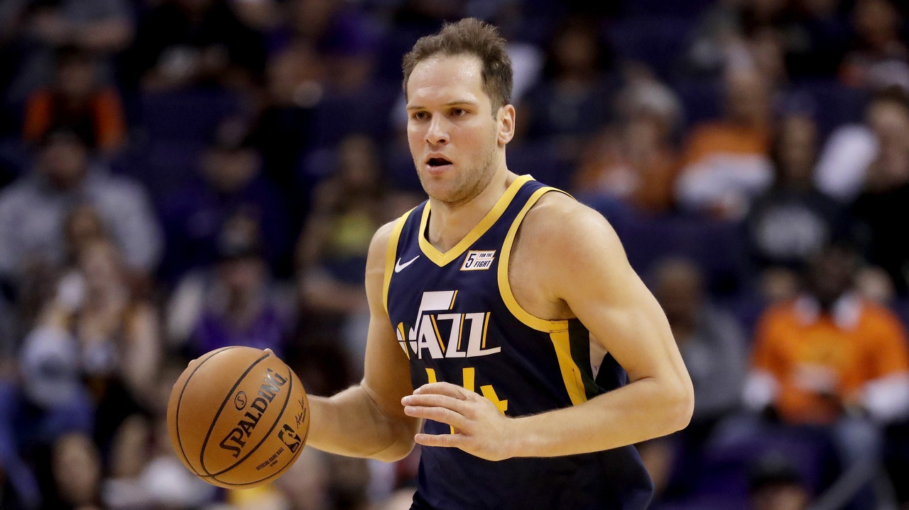 博扬-博格达诺维奇三分13中8射落32分