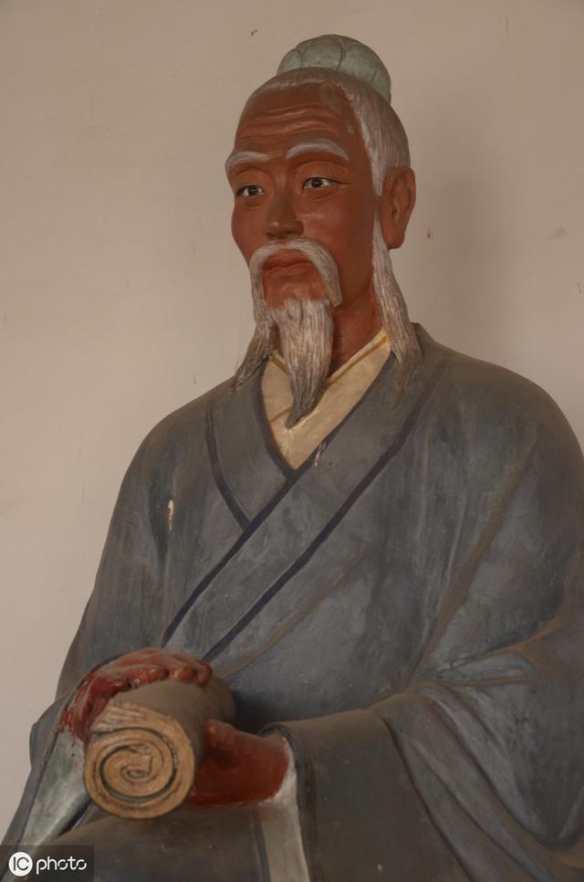 孙思邈曾说,此穴无所不治!3个动作拉开它,大病恶疾都远离