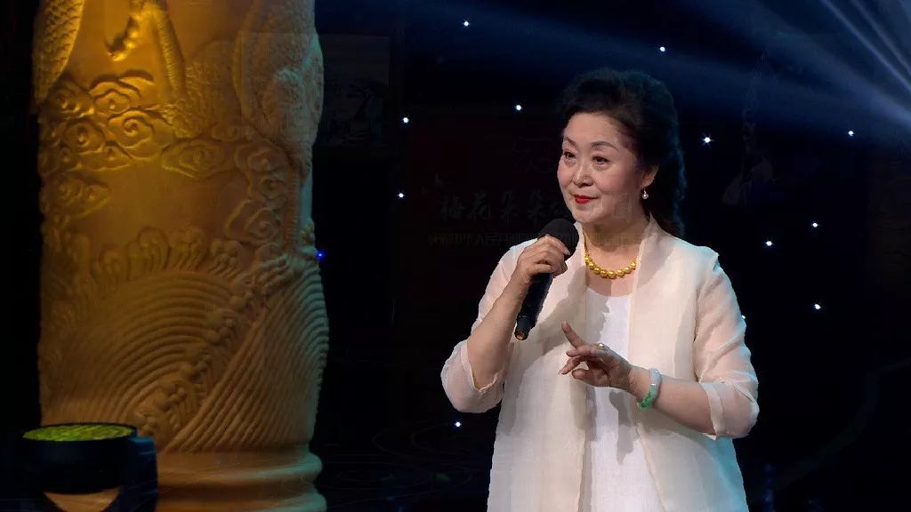 《大戏台》"梅花朵朵颂祖国 · 窦凤琴"今晚与您相约|斩秦英|赶坡