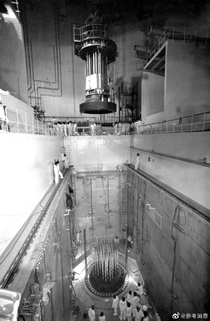 参考日历丨历史上的12月15日：中国第一座核电站并网发电_手机新浪网