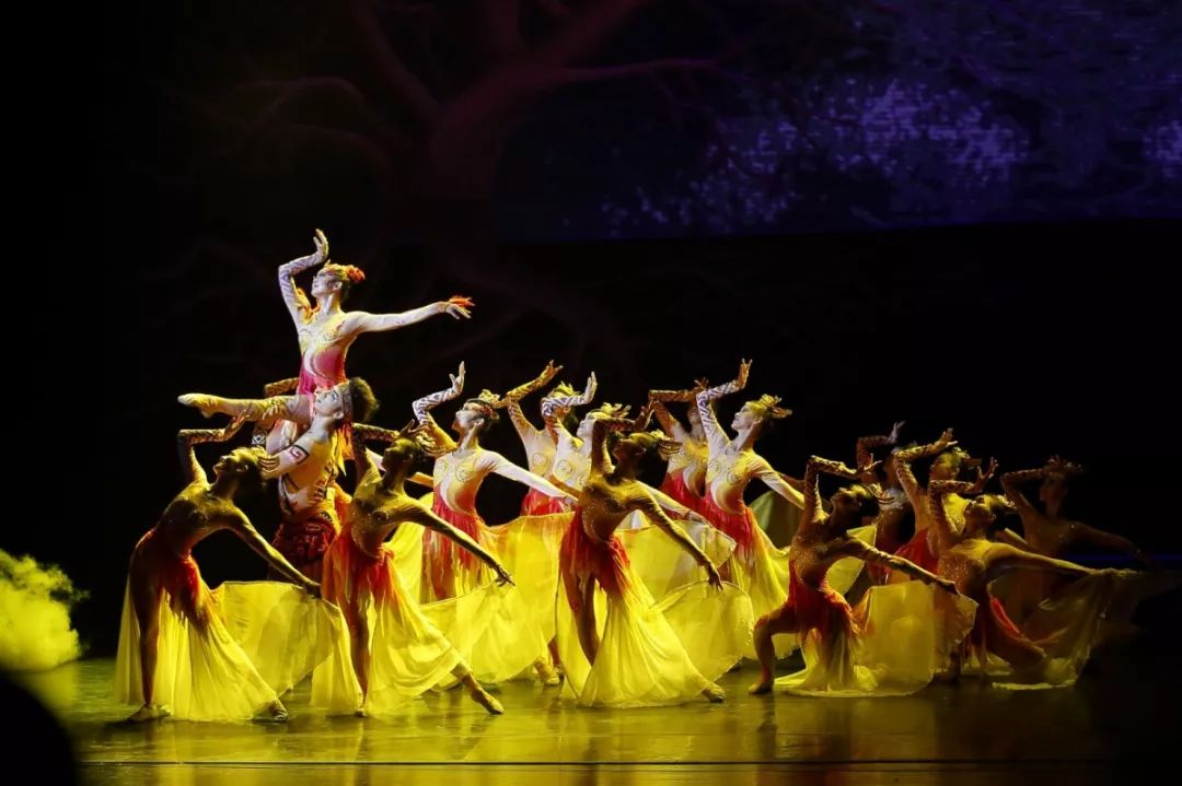 欢乐节大型歌舞晚会盛世中华欢乐海南12月17日18日开演