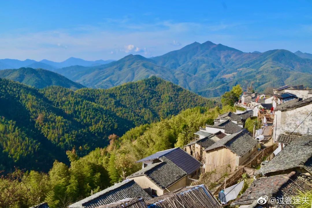 木梨硔,一座被摄影师拍红的高空古村落|民宿_新浪新闻