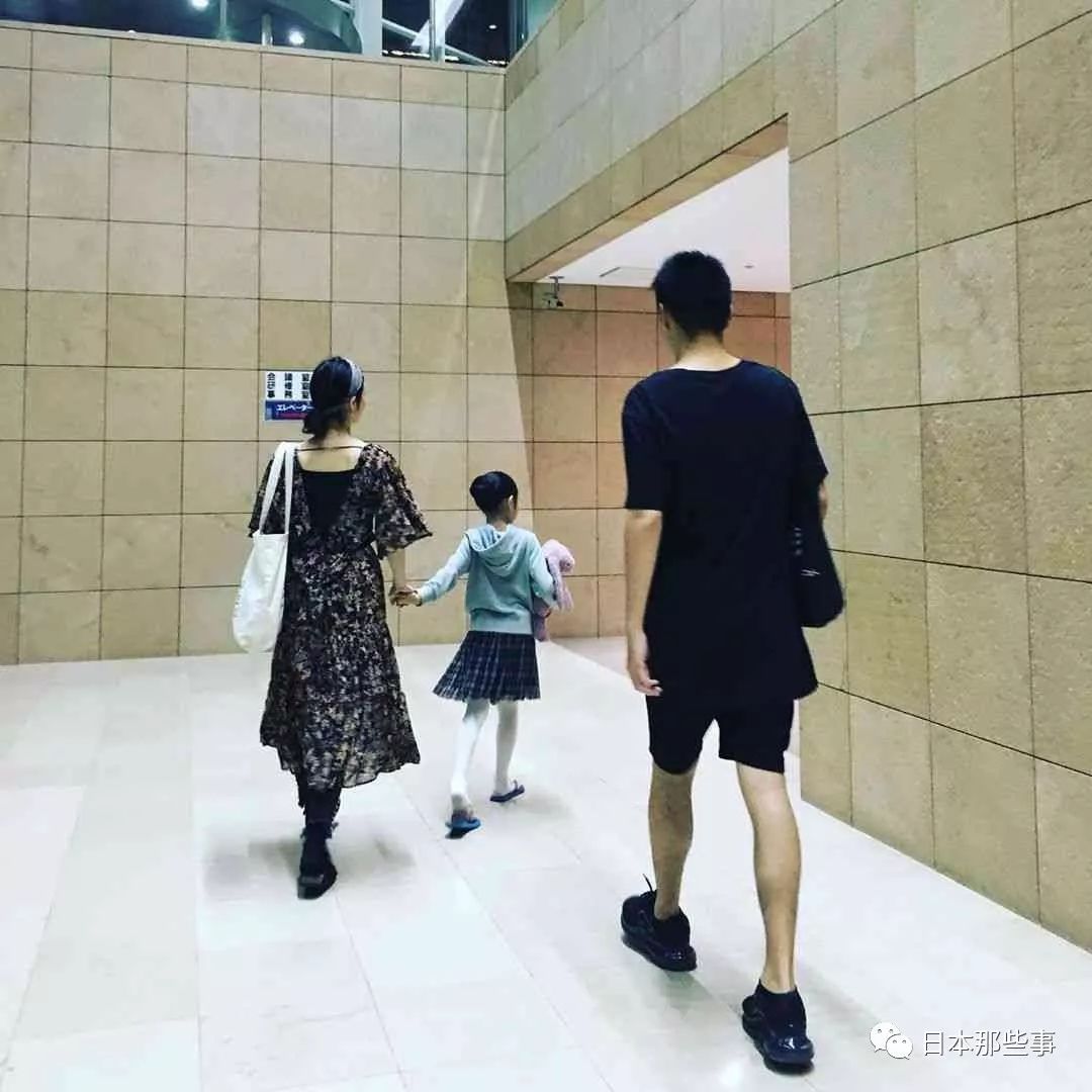 高冈早纪被曝约会照片恋爱经历堪比电视剧情 高冈早纪 松村厚久 松坂桃李 新浪娱乐 新浪网 高冈早纪被曝约会照片恋爱经历堪比电视剧情 高冈早纪 松村厚久 松坂桃李 新浪娱乐 新浪网