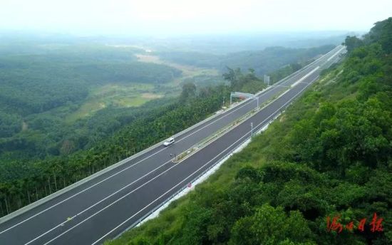 万洋高速本月底将全线通车 万宁到儋州只需90分钟