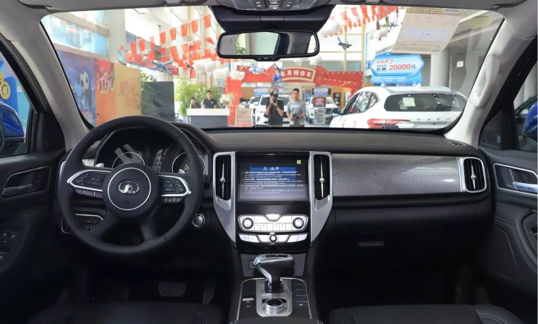 这些车长度超5米、配四驱系统，关键售价还不高