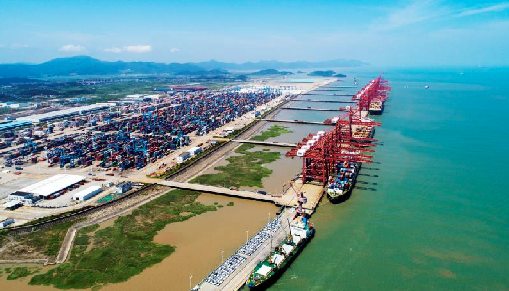 宁波舟山港收购江阴苏南码头40股权加强长江港口业务布局