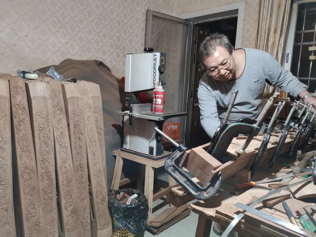 京族哈妹苏海珍:全家总动员,贷款数十万元改良独弦琴