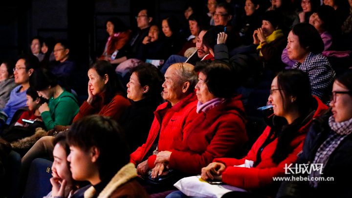 幸福国际庄感动首都观众